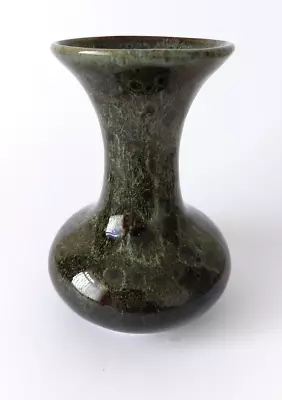 Buy FOSTERS POTTERY ~  GREEN Glazed Vase  (14 Cm Height) • 0.99£