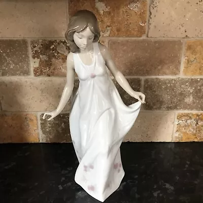 Buy Lladro 6975 'Wonderful Mother' Figure Ornament VGC 2002 Spain • 90£