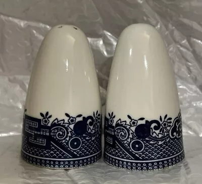 Buy Vintage Churchill China England Blue Willow Salt & Pepper Set 3” Tall • 14.91£