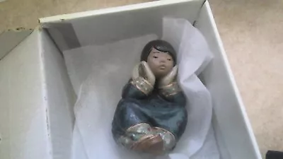 Buy Lladro  PENSIVE ESKIMO GIRL  Figurine #2158 • 50£