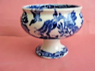 Buy ENGLISH TRANSFERWARE BLUE WILLOW PEDESTAL MASTER OPEN SALT CELLAR, C1890 • 121.14£