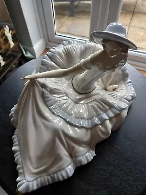 Buy Lladro Nao Lady Figurine • 149£