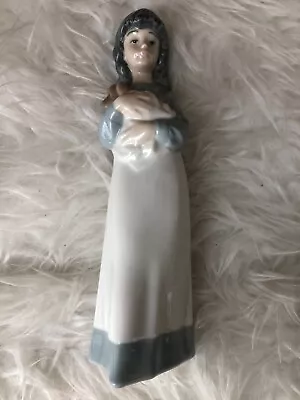 Buy Lladro 'someone To Love' Girl Puppy Fine Porcelain Figurine 02001118 Nao Daisa • 19.99£