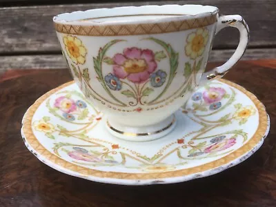 Buy Vintage Teacup And Saucer By Sutherland China, England. Pattern 2484. • 5£
