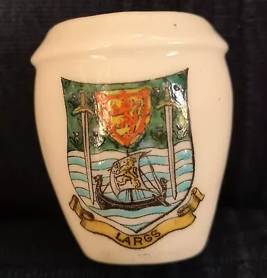 Buy Goss Crested Ware Ancient Urn Model With Largs Crest • 3£
