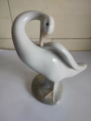 Buy Vintage Lladro Swan Standing/Preening Figurine Spain • 14.99£
