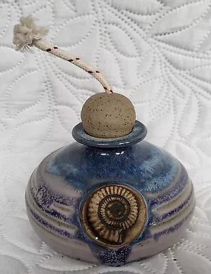 Buy Beautiful Gerald & Lyn Grant Fangfoss Studio Pottery Ammonite Oil Lamp Vase • 15£