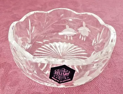 Buy STUART CRYSTAL - FUCHSIA GLASS SWEET BON BON DISH BOWL - DIAMETER APPROX 10cm • 7.99£