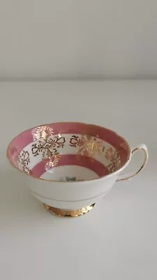 Buy Vintage Royal Grafton Teacup • 7£