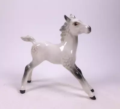 Buy BESWICK GREY STRETCHED FOAL 836 1st Version - LOVELY FACE • 50£