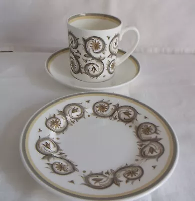 Buy Venetia - Wedgwood Group Susie Cooper - Fine Bone China Coffee Can Saucer Plate • 7.50£