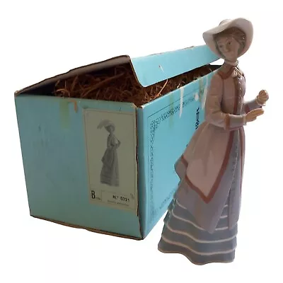 Buy Lladro Lady Figurine #5321 Parisian Dress Lady With Original Box 10.5 Inches • 39.99£