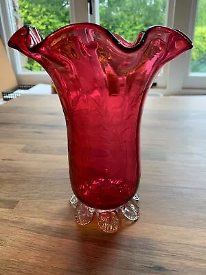 Buy Vintage Cranberry Glass — Decorative Large Vase  — Lot 11 • 27.50£