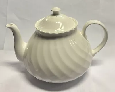 Buy Wedgwood Fine Bone China White Teapot. Very Good Condition • 19.99£