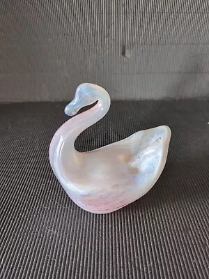 Buy Small Collectable Opaque Glass Swan Ornament • 4.99£