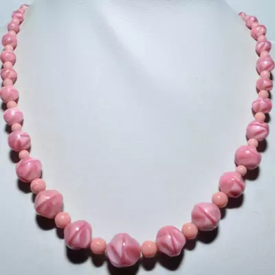 Buy Geometric Vintage Art Deco Pink Satin Glass Bead Necklace • 8.99£