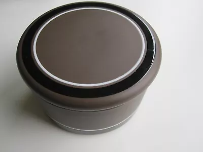 Buy Hornsea Contrast Round Lidded Butter Dish • 8£