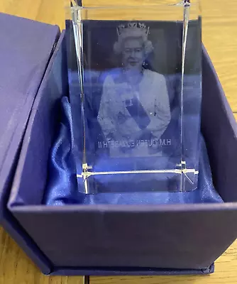 Buy Queen Elizabeth II Etched Glass Paperweight Boxed • 12£