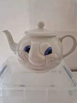 Buy White Carlton Ware Collectable Teapot • 15£