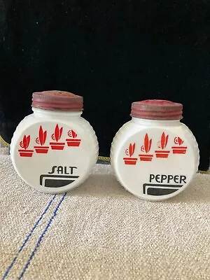 Buy Vintage Anchor Hocking Vitrock Art Deco Tulip Salt And Pepper Shakers • 18.64£