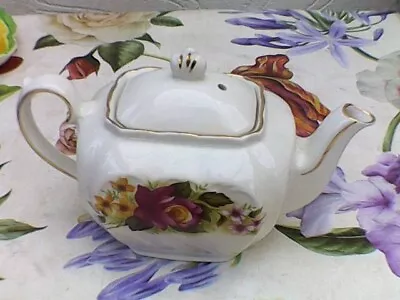 Buy Sadler One Cup Teapot Flower Pattern - Excellent • 20£