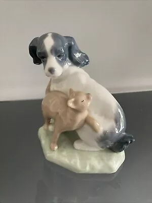 Buy Nao By Lladro 1048 Dog And Cat In Harmony Figurine 11.5cm High (B47) • 10£