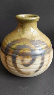 Buy Moffat Pottery Vase Approx 4.5in Tall. • 14£