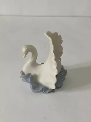 Buy Vintage Chessell Pottery Isle Of Wight Hand Made Swan Figurine With Label,  VGC • 12£