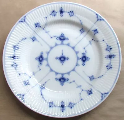 Buy Royal Copenhagen Blue Fluted 8¼  Luncheon Plate 178 (10790) • 41.50£