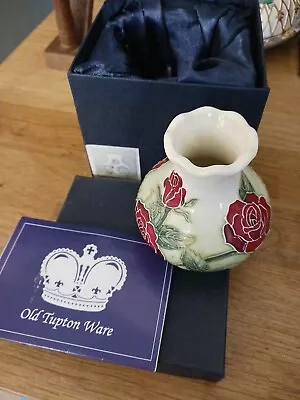 Buy Boxed Old Tupton Ware  Small Squat Vase TW2503. • 19.99£