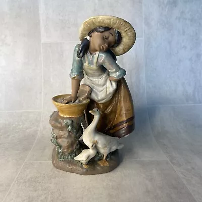 Buy Lladro Figurine 2216 ‘Laundry Day’ Girl With Geese  • 70£