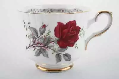 Buy Royal Stafford - Roses To Remember - Red - Teacup - 142997Y • 15.20£