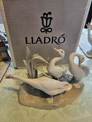 Buy Lladro Porcelain Geese Group Of 3 Figurine #4549 • 20£