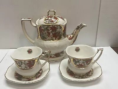 Buy Staffordshire Crown Dorset Fine Bone China Christmas Teapot 2 Cups/Saucers • 74.51£