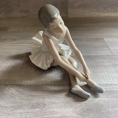 Buy Lladro Nao 6  #0151 Seated Stretching Ballerina Slipper Ballet Dancer Figurine • 39.99£