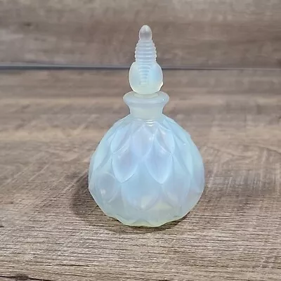 Buy Sabino Opalescent Art Glass Paris, France Perfume Bottle  • 60.58£