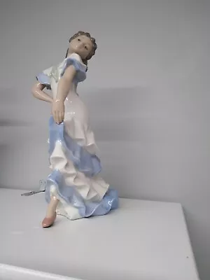 Buy  NAO/LLADRO SPANISH LADY FLAMENCO DANCER. 1992 Pre-Loved In Superb Condition • 60£