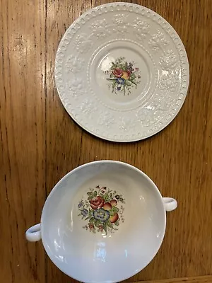 Buy Wellesley Wedgewood Mayfair Soup Bowl And Saucers • 13£