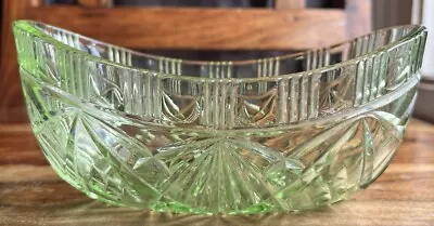 Buy Art Deco 'Sowerby' 1930s Green Pressed Glass Boat / Dish • 8£