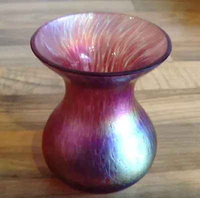 Buy Heron Glass Iridescent Art Glass Vase • 13.99£