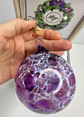 Buy Dehanna Jones Studio Art Glass Round Ball Ornament 2018 Royal Voyager Purple • 51.30£