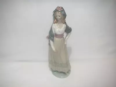 Buy Vintage, Retired Goya Lady #5125 Lladro Figure • 88.53£