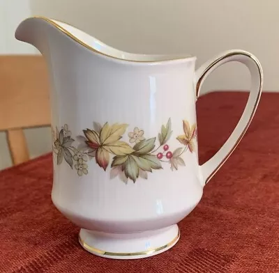 Buy Vintage Royal Standard Lyndale Milk Jug / Creamer  • 3.50£