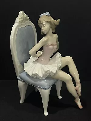 Buy Lladro 5865 Dressing For The Ballet Ballerina Sitting O Chair Porcelain Figurine • 278.65£