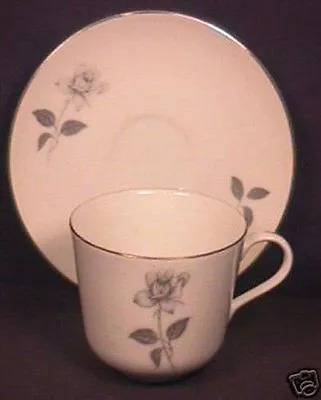 Buy Queens Royal Rose Rosebud Pattern Cup And Saucer • 7.46£