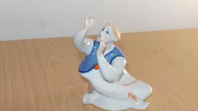 Buy AZ166: USSR Russian Porcelain Figure - Girl Seated • 20£