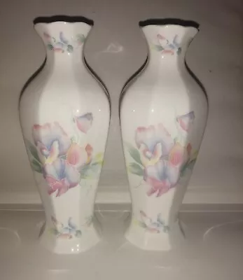 Buy A Pair Of Aynsley (England) Fine Bone China Bud Vases - Little Sweetheart Floral • 9.50£