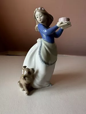 Buy Nao By Lladro Puppy’s Birthday Cake #1045 Figure Figurine 19cm Great Condition • 16.99£