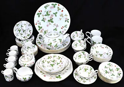 Buy Wedgwood Bone China Wild Strawberry 49-Piece Set - Classic English Elegance! • 205£