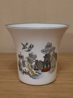 Buy Wedgwood Chinese Legend Vase 5 Inch - Made In England • 6.25£